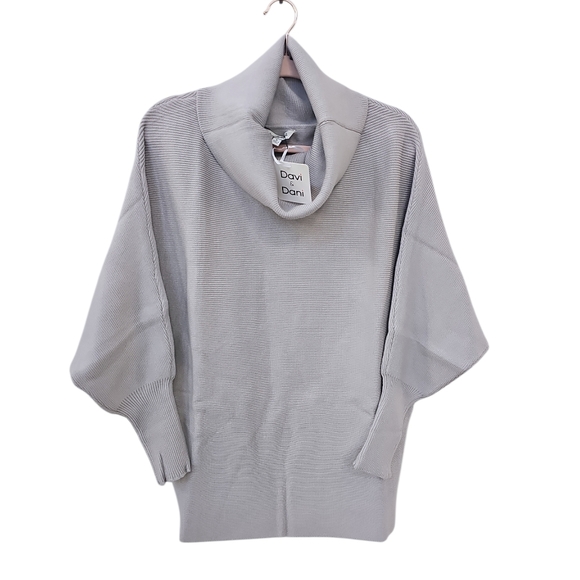 NWT Davi & Dani Gray Cowl Neck Womens Sweater Size M Ribbed Dolman Sleeve - Picture 3 of 3